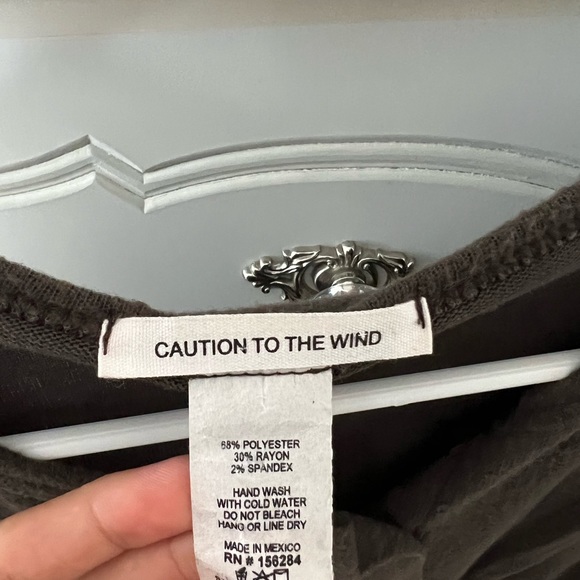 sweater - Picture 2 of 2